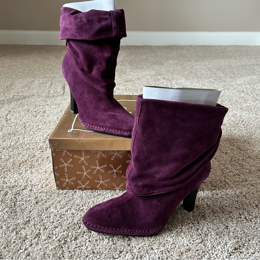 Hot in Hollywood Purple Heeled Boots with Cuffed Design